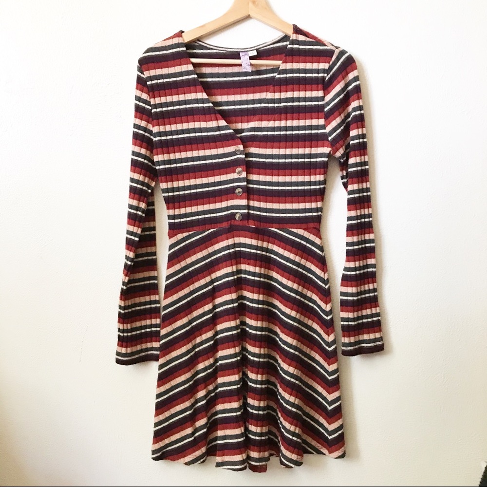 Holistier inspired• Striped Long Sleeve Dress (free w/ purchase of another item)